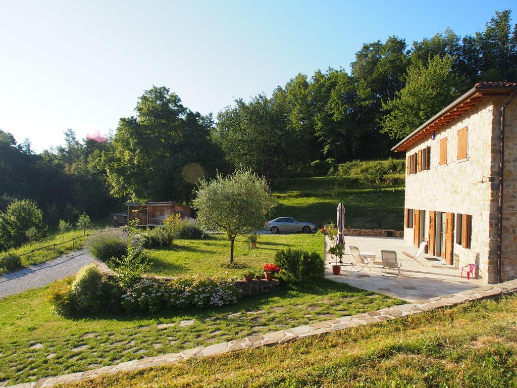 Il Giardino Di Rosmarino Bed and Breakfast Pontremoli Exteriör bild