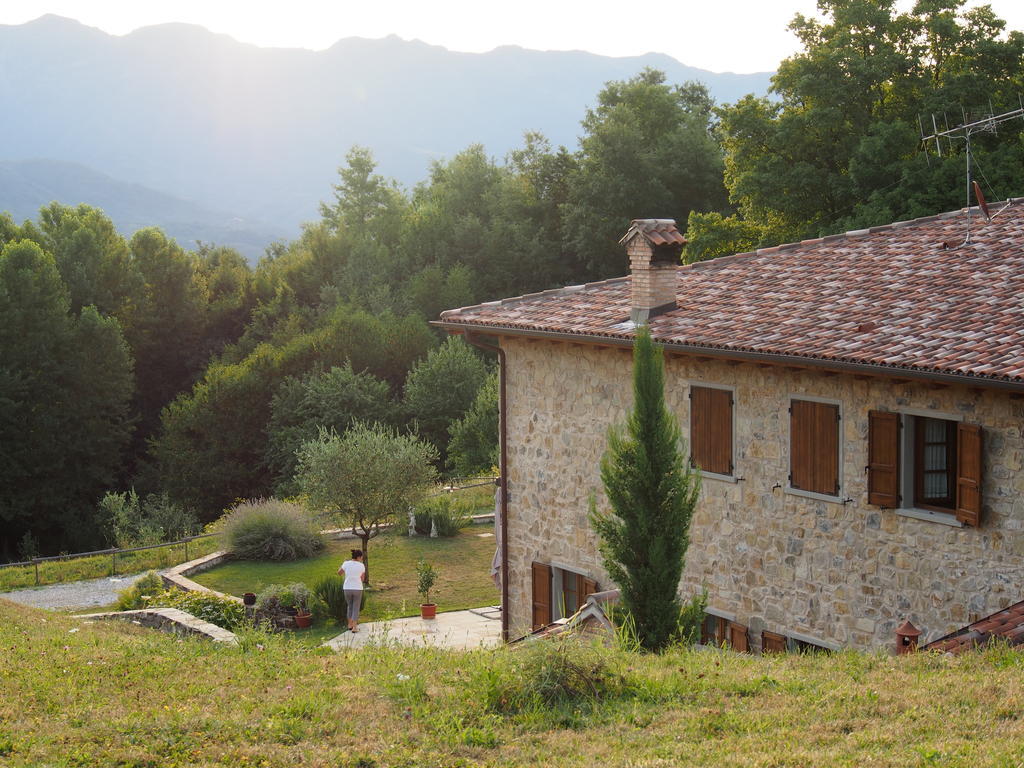 Il Giardino Di Rosmarino Bed and Breakfast Pontremoli Exteriör bild